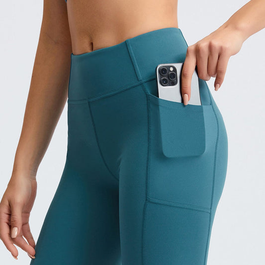 Solid Color Side Pockets Yoga Shorts - ALLRJ