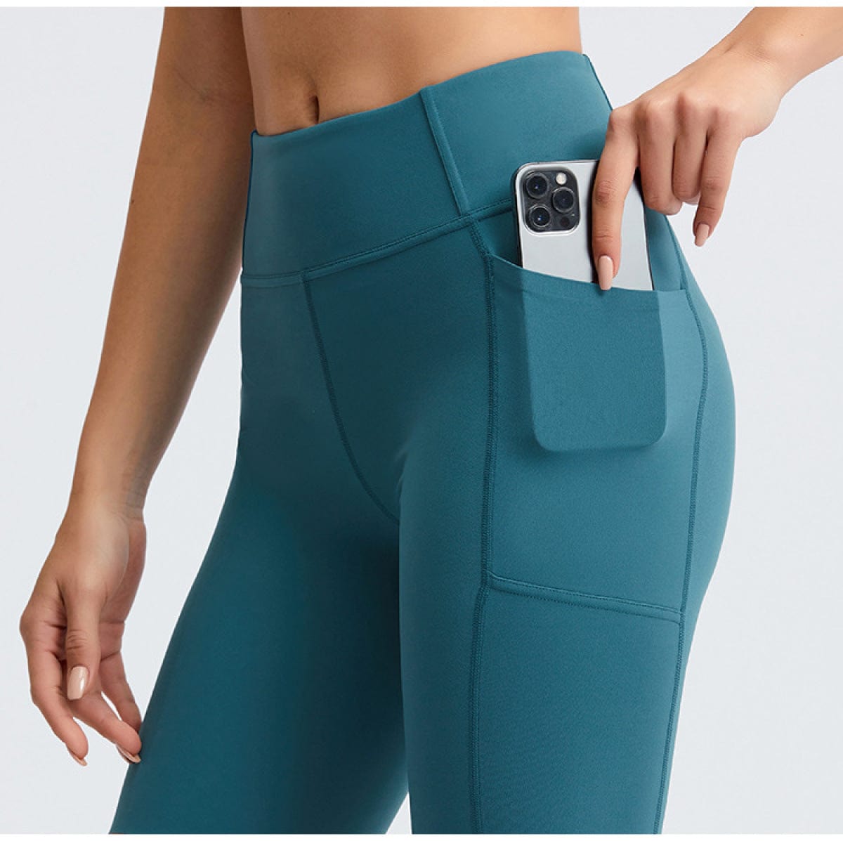 Solid Color Side Pockets Yoga Shorts - ALLRJ