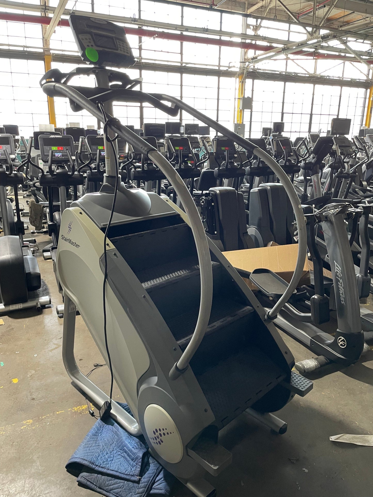 RTC Fitness Equipment 543610 - Sporting Goods > Exercise & Fitness > Cardio > Cardio Machines > Stair Climbers & Steppers > Stair Climbers Stairmaster SM5 Stairmill