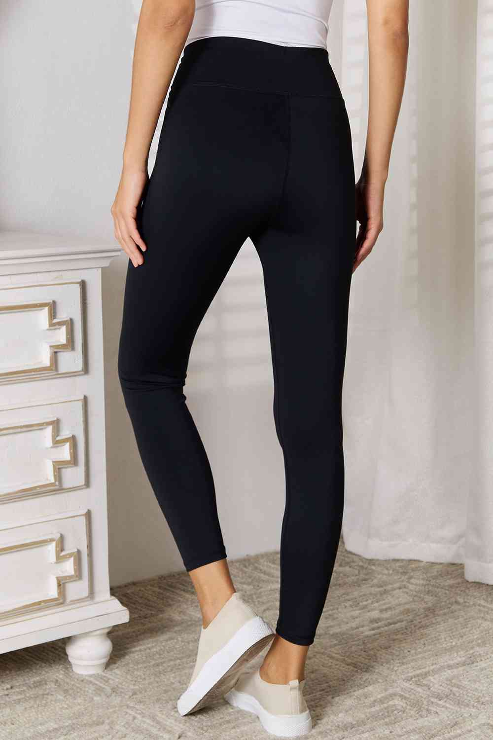 Trendsi leggings Basic Bae V-Waistband Sports Leggings