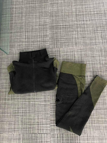 Seamless Premium Women’s Fitness Tracksuit - ALLRJ